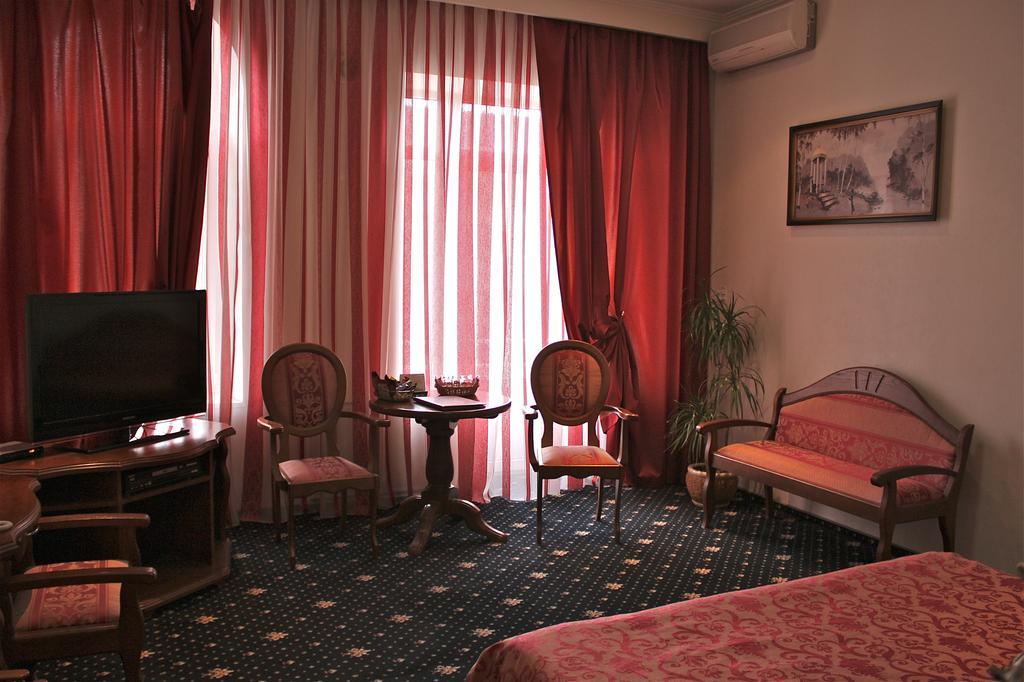 Pushkinskaya Hotel Rostov-on-Don Δωμάτιο φωτογραφία